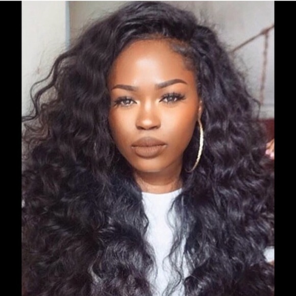 1 bundle of 18 inch Deep Wave Brazilian Hair *Nwt*